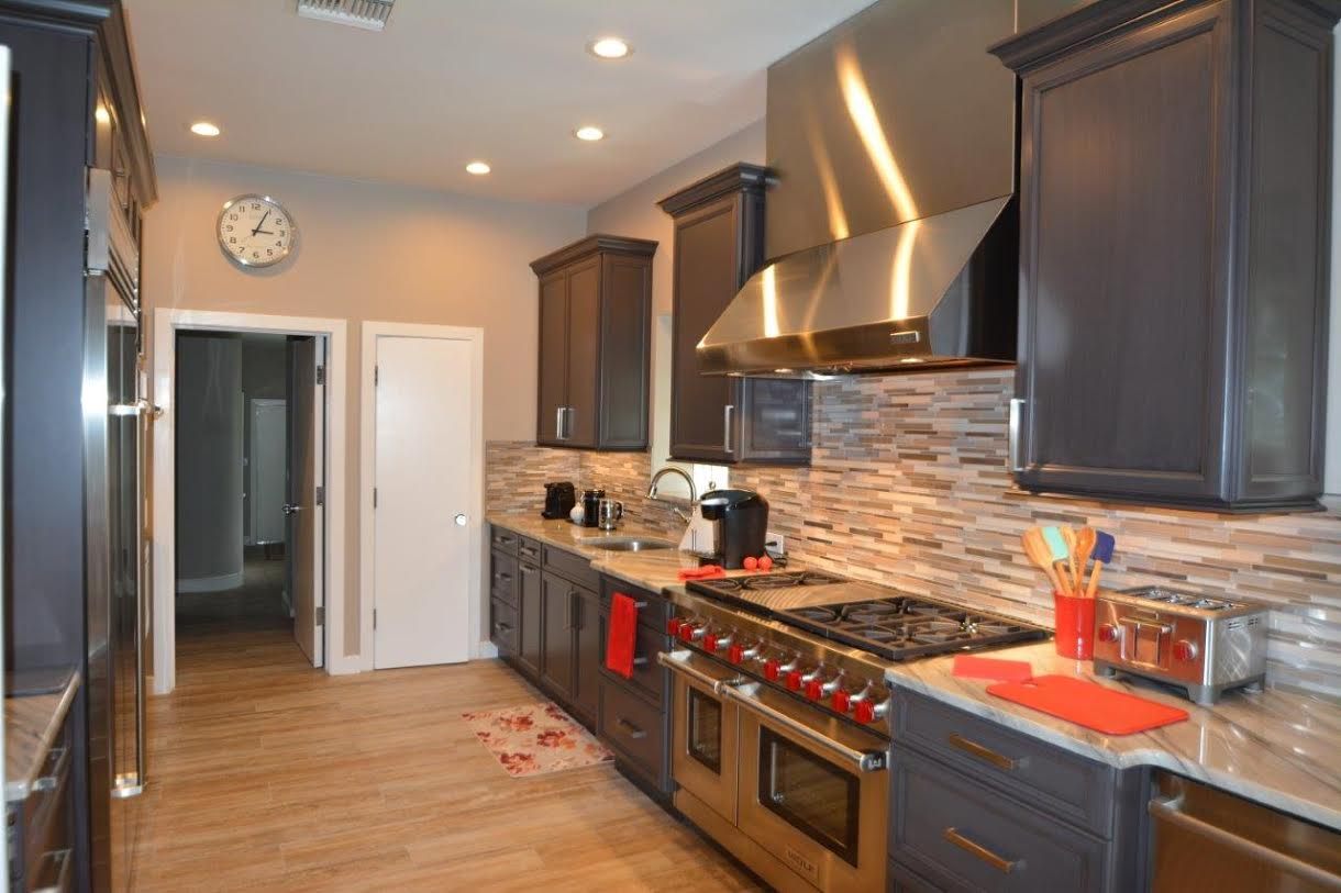 kitchen remodel_cabinets_stainless steel appliances