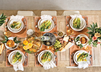 A Beautiful Fall Table Setting