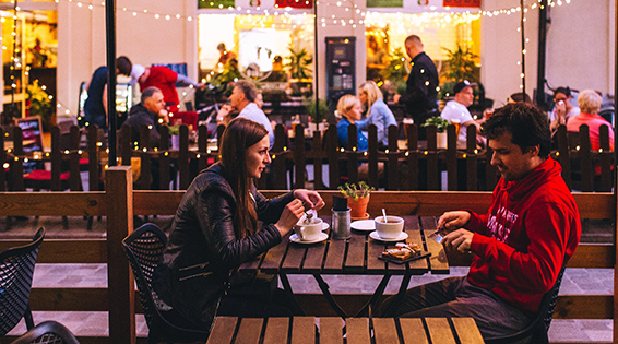 First Date Restaurant 