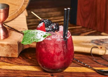 South Tampa Front Desk: November/December 2020