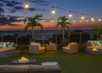 360 Rooftop Lounge At The Hotel Zamora