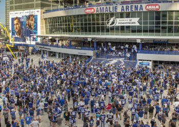 FAN PHOTOS: Tampa Bay Lightning fans gear up to 'be the distant