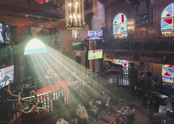 7 of Tampa Bay’s Best Cigar Bars and Lounges