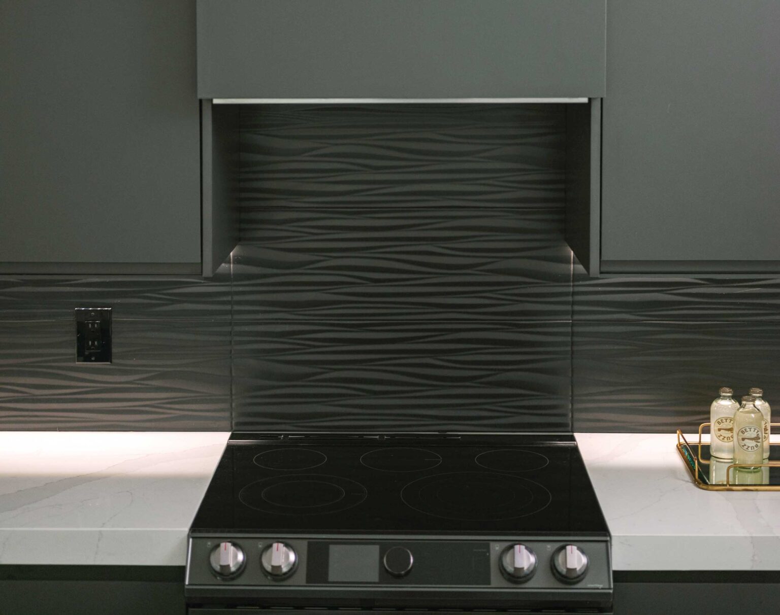 Leibal — Minimal Design Publication