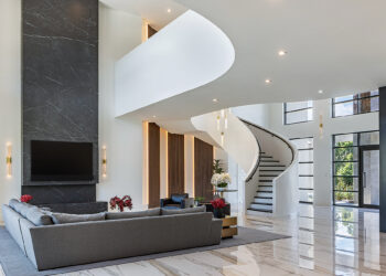 Home Design: Dramatic & Immersive