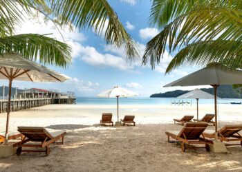 Seaside Serenity: Senior Travel in Phuket’s Paradise