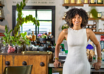 Lyani Powers: Clinical Herbalist, Doula and Owner of Modern Herbal Apothecary