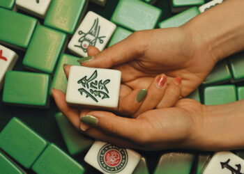 Get Your Mahj On: Tampa Bay’s Dragons on the Green