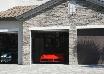 Florida’s Most Trusted Garage Door Replacement Companies 